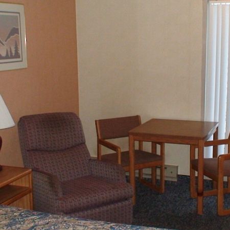 Budget Inn Express Bismarck Zimmer foto